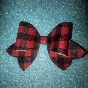 Plaid bow